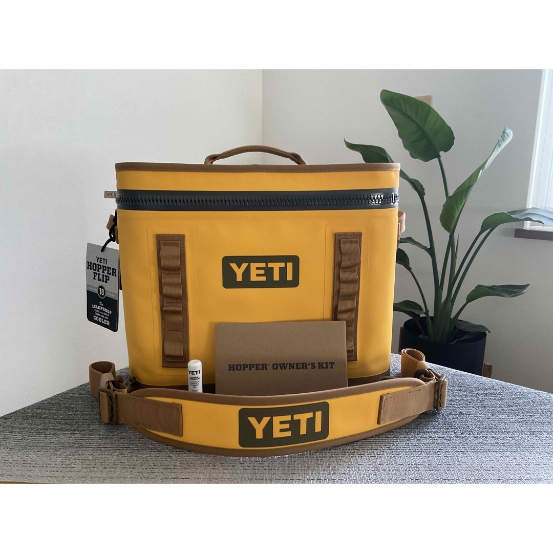 YETI - 限定色 YETI イエティ ソフトクーラーボックス ホッパー