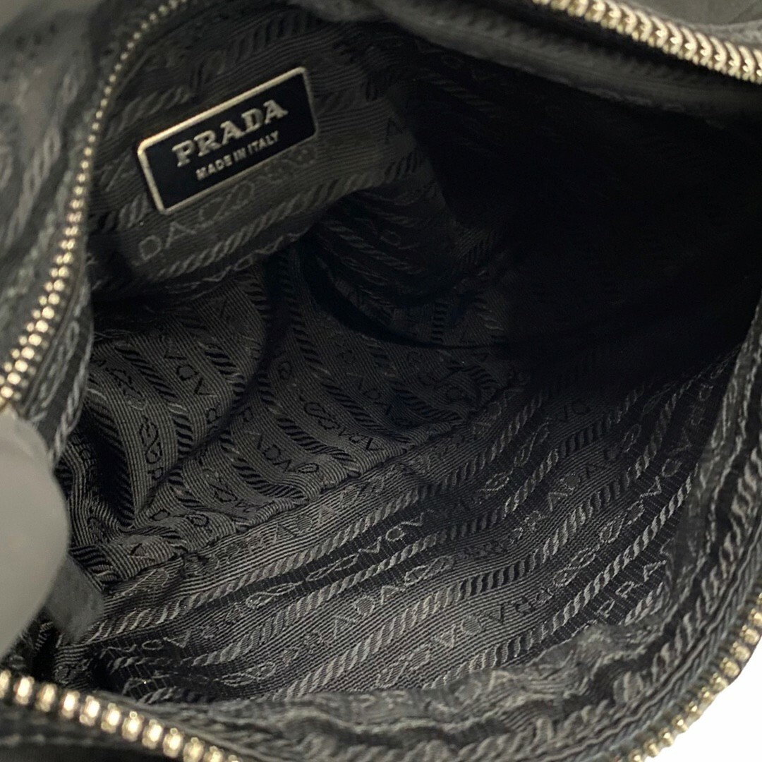 極 美品 希少品 PRADA プラダ 三角ロゴ 金具 ナイロン レザー 本革 ショルダーバッグ ポシェット サコッシュ ブラック 黒 30294