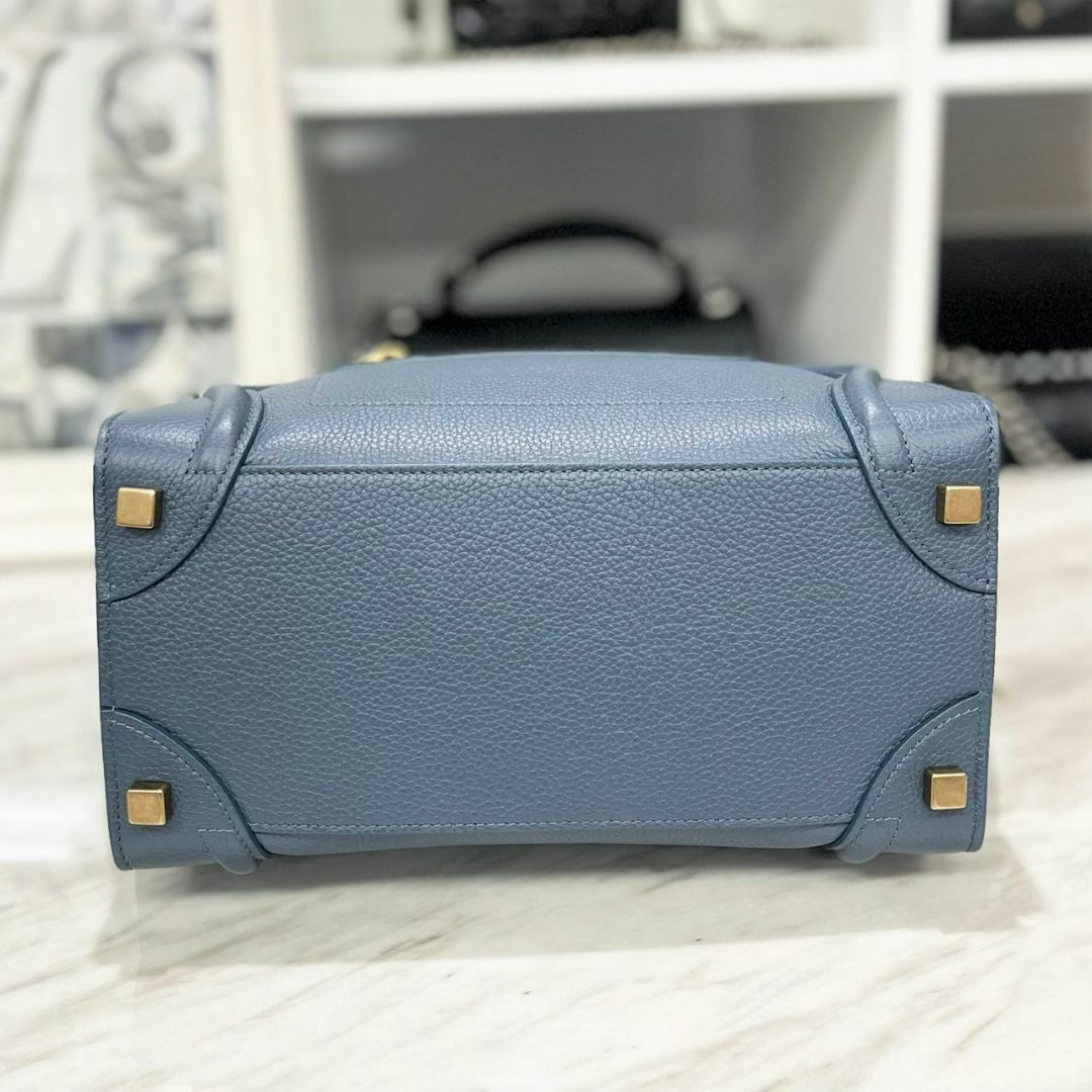 celine(セリーヌ)の美品☆　セリーヌ　ラゲージ　マイクロ　ブルーグレー　ハンドバッグ　2019年 レディースのバッグ(ハンドバッグ)の商品写真