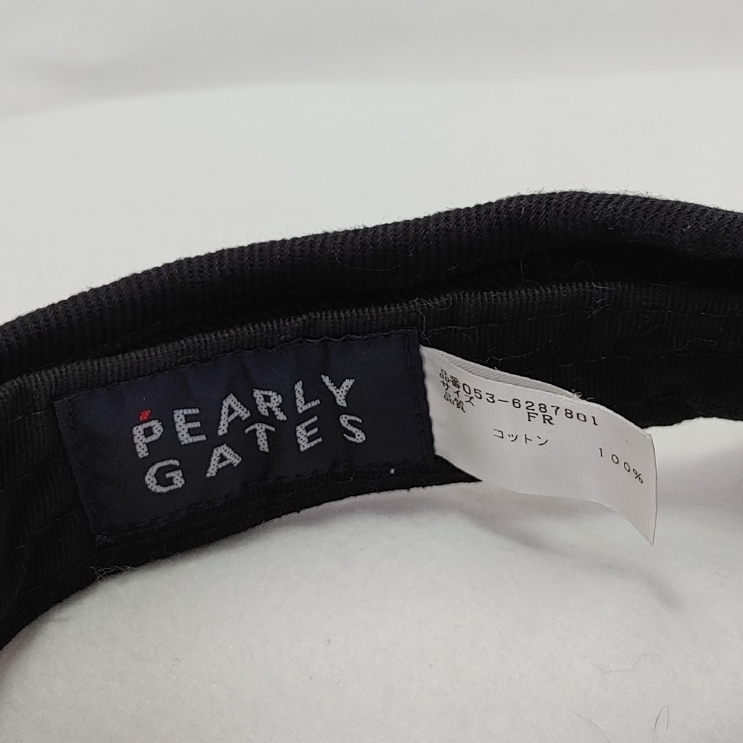 PEARLY GATES(パーリーゲイツ)のPEARLY GATES サンバイザー ブラック 【0236】 スポーツ/アウトドアのゴルフ(ウエア)の商品写真