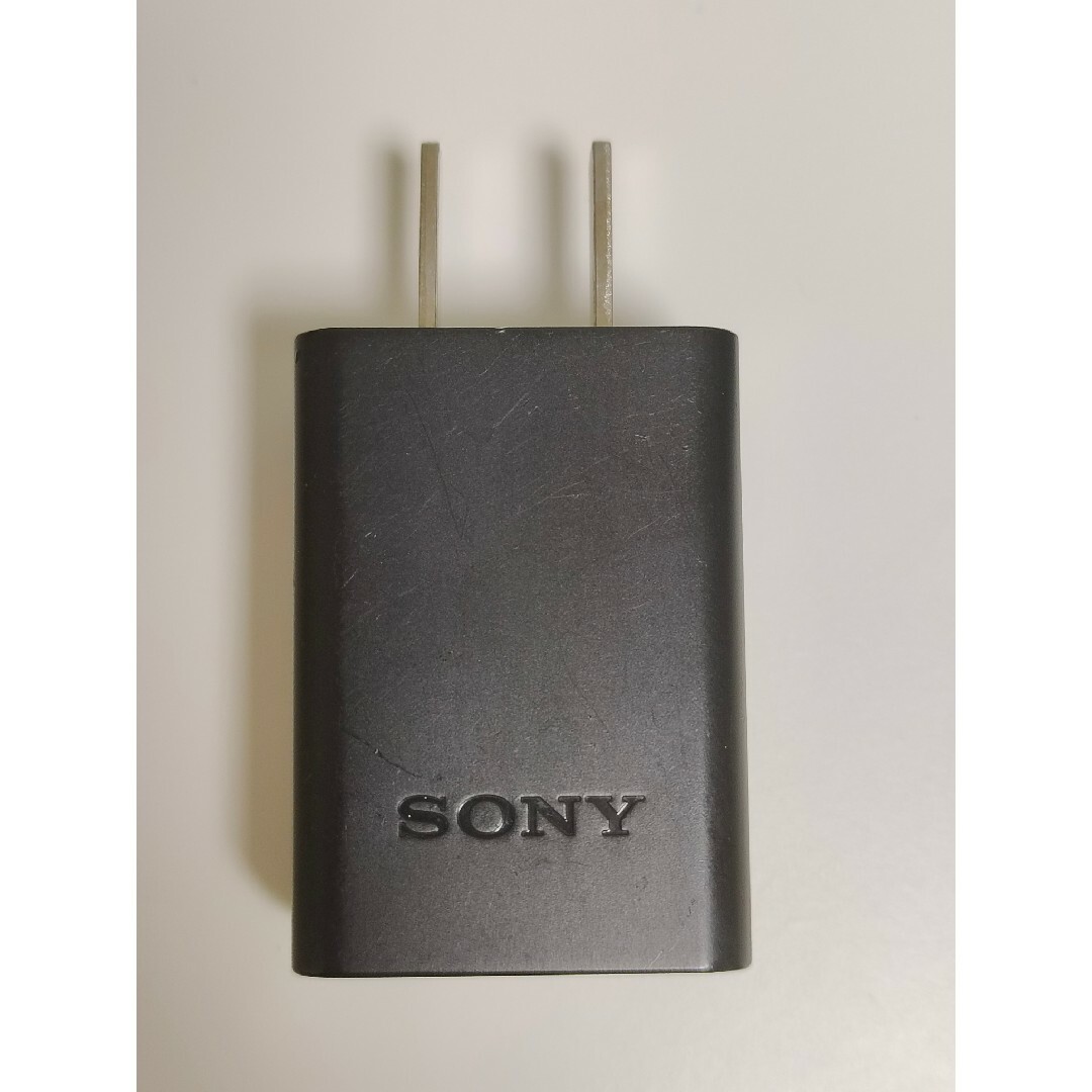 SONY(ソニー)のSONY デジタルカメラ用 ACアダプター AC-UUD11 スマホ/家電/カメラのスマホ/家電/カメラ その他(その他)の商品写真