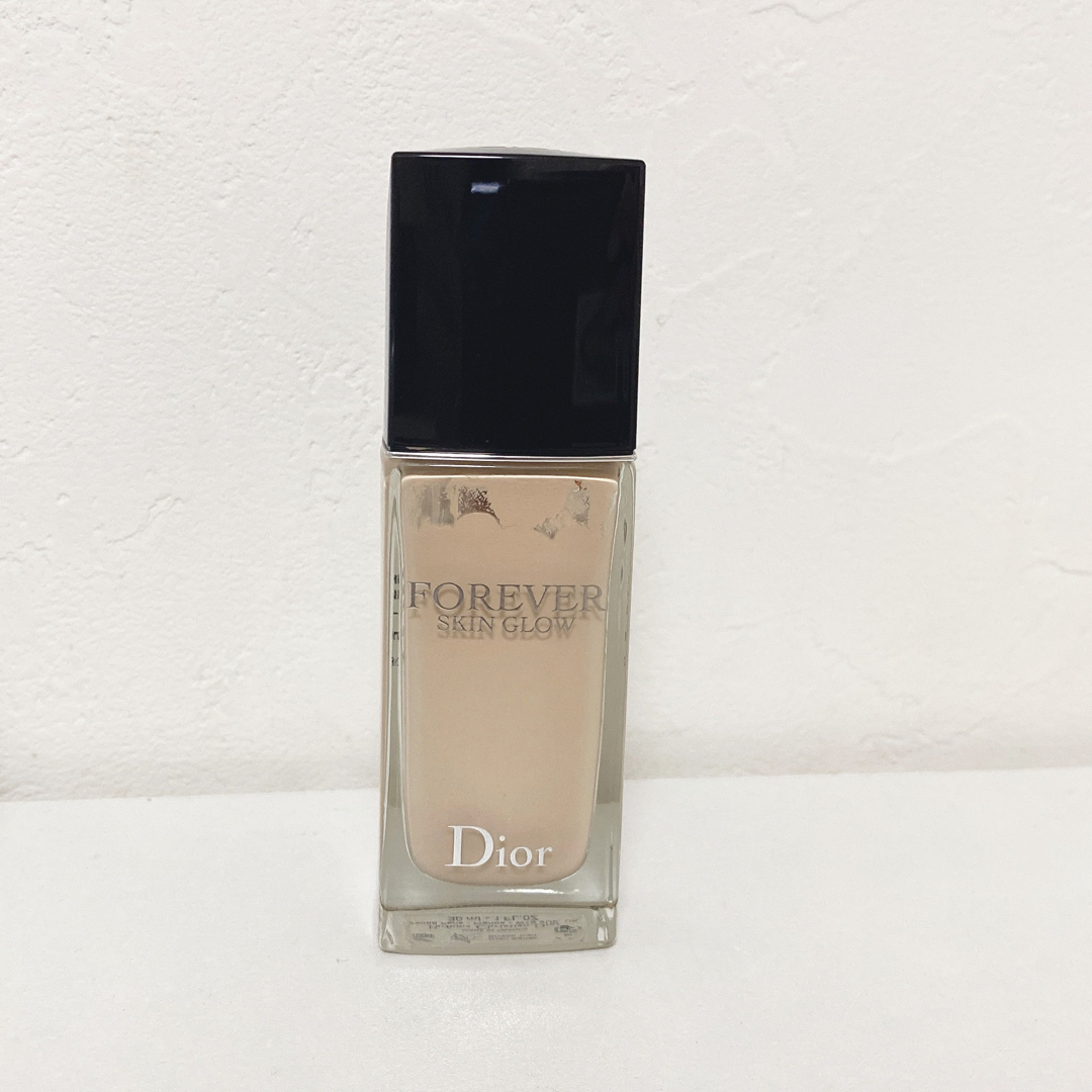 DIOR スキンフォーエバーフィルドグロウファンデーション　0N