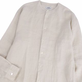 未使用 エルメス HERMES シャツ 22SS バンドカラー ロングスリーブ セリエボタン 無地 リネン トップス メンズ 40/15  3/4(M相当) オフホワイト