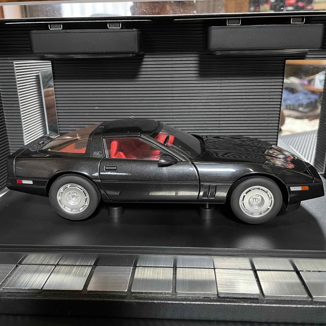 AUTOart - 激レア!未展示品 オートアート1/18 シボレーコルベット1986