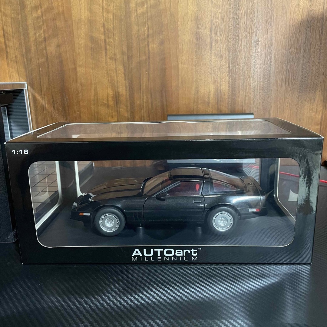 AUTOart - 激レア!未展示品 オートアート1/18 シボレーコルベット1986