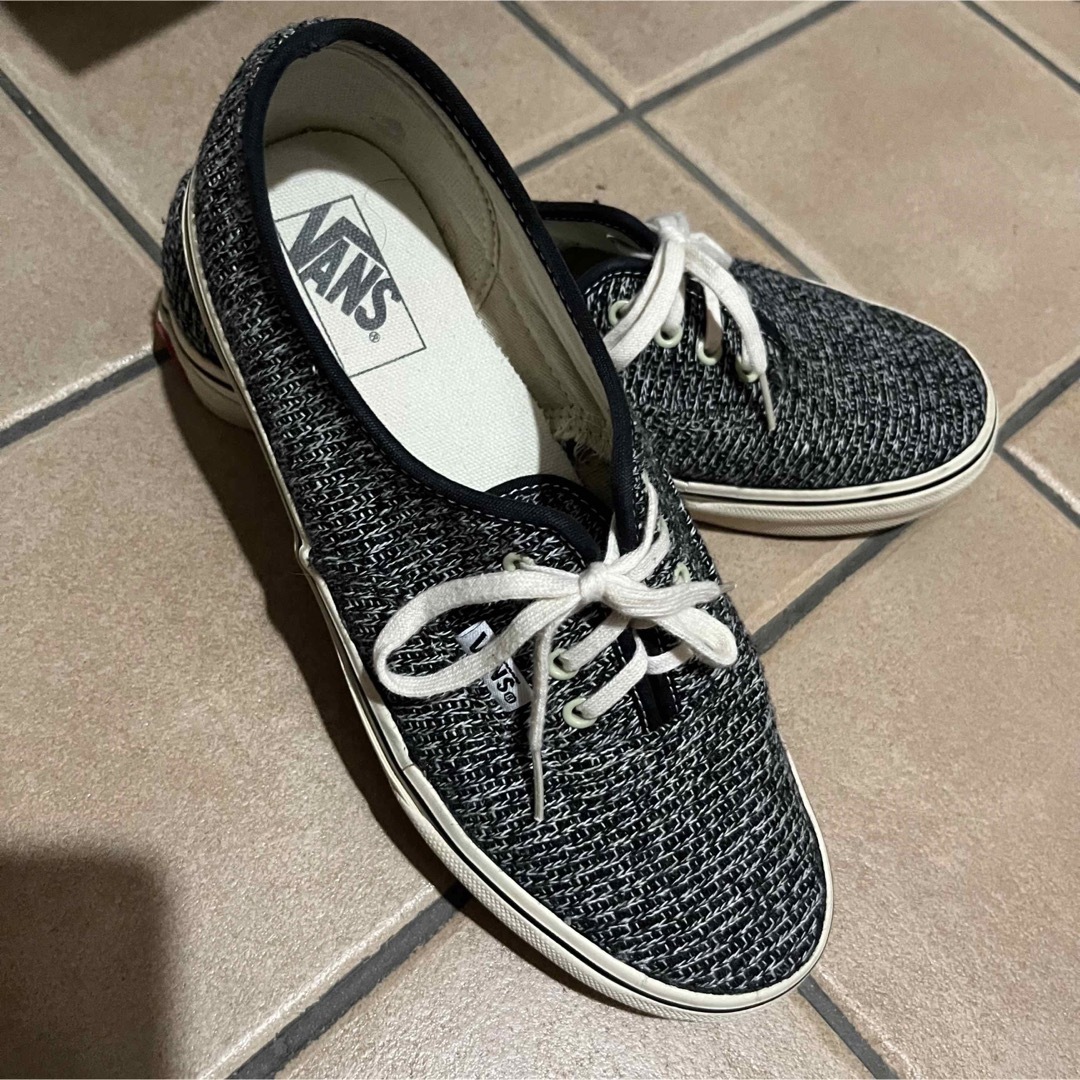 VANS(ヴァンズ)のVANS オーセンティック　V44CL 25.5cm メンズの靴/シューズ(スニーカー)の商品写真