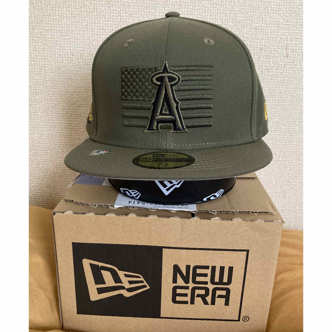 NEW ERA(ニューエラー)の2023 エンゼルス 軍隊記念日 NEWERA 新品7 3/8 スポーツ/アウトドアの野球(記念品/関連グッズ)の商品写真