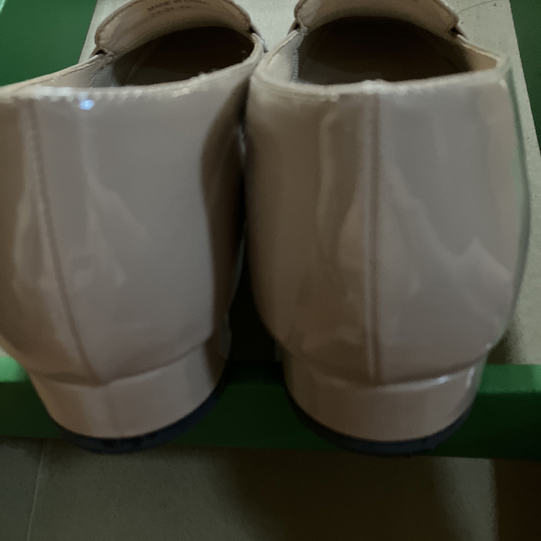 値下げ　晴雨兼用ローファー　ベージュ レディースの靴/シューズ(ローファー/革靴)の商品写真