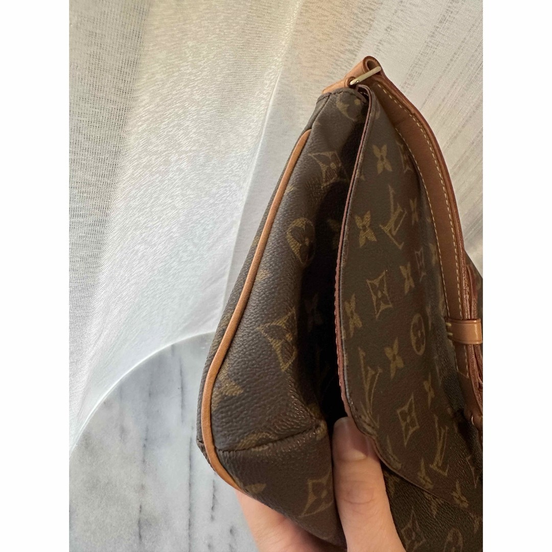 LOUIS VUITTON(ルイヴィトン)のルイヴィトン　ミュゼットタンゴ レディースのバッグ(ショルダーバッグ)の商品写真