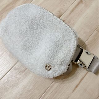 ルルレモン(lululemon)のルルレモン Everywhere Belt Bag Fleece(ボディバッグ/ウエストポーチ)