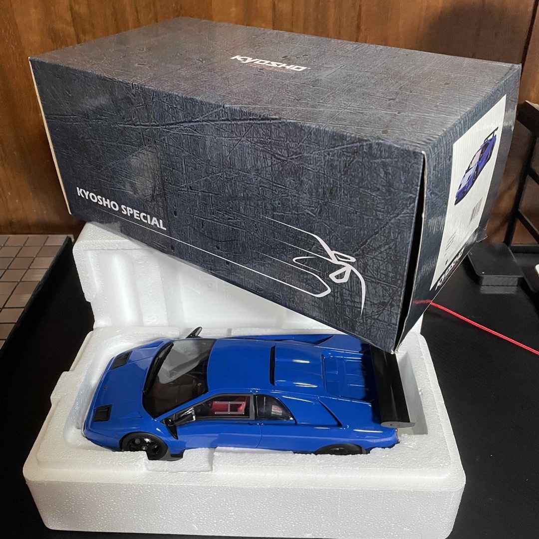 激レア!未展示品 京商 1/18 ランボルギーニ ディアブロ SVR ブルー