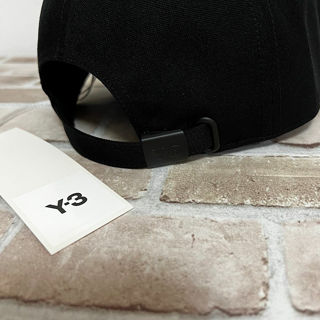 Y-3(ワイスリー)の新品【Y-3 ワイスリー】ロゴキャップ　ブラック メンズの帽子(キャップ)の商品写真