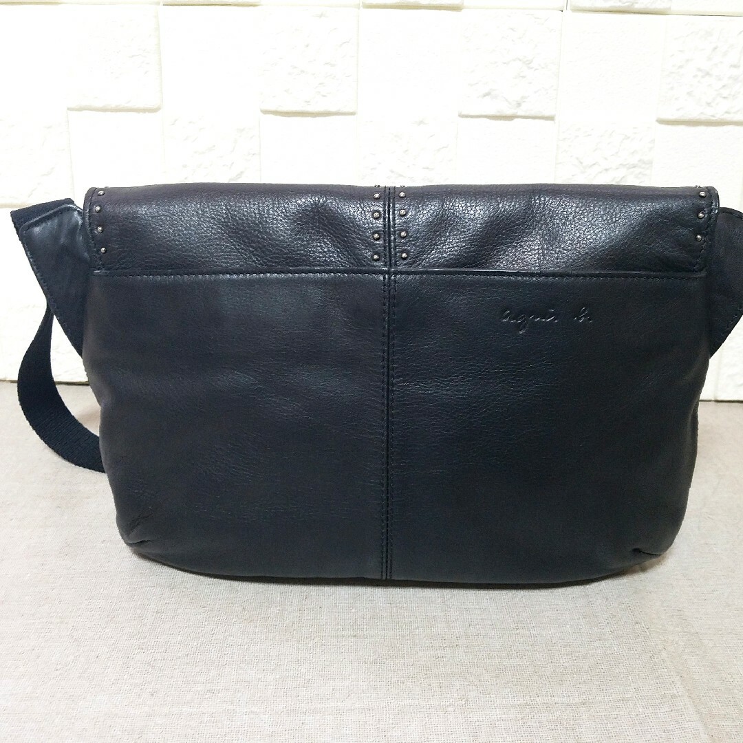 極美品】アニエスベー ボヤージュ ショルダーバッグ スタッズ レザー-