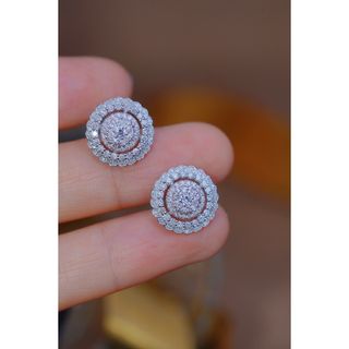 天然ダイヤモンドピアス0.66ct　k18