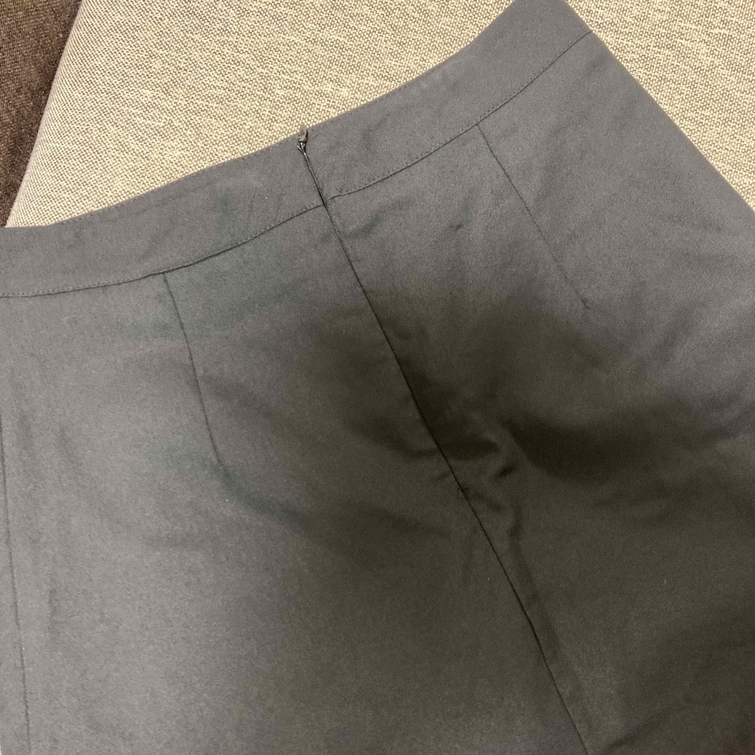 GRL(グレイル)の黒スカート（裏地パンツタイプ） レディースのスカート(ミニスカート)の商品写真