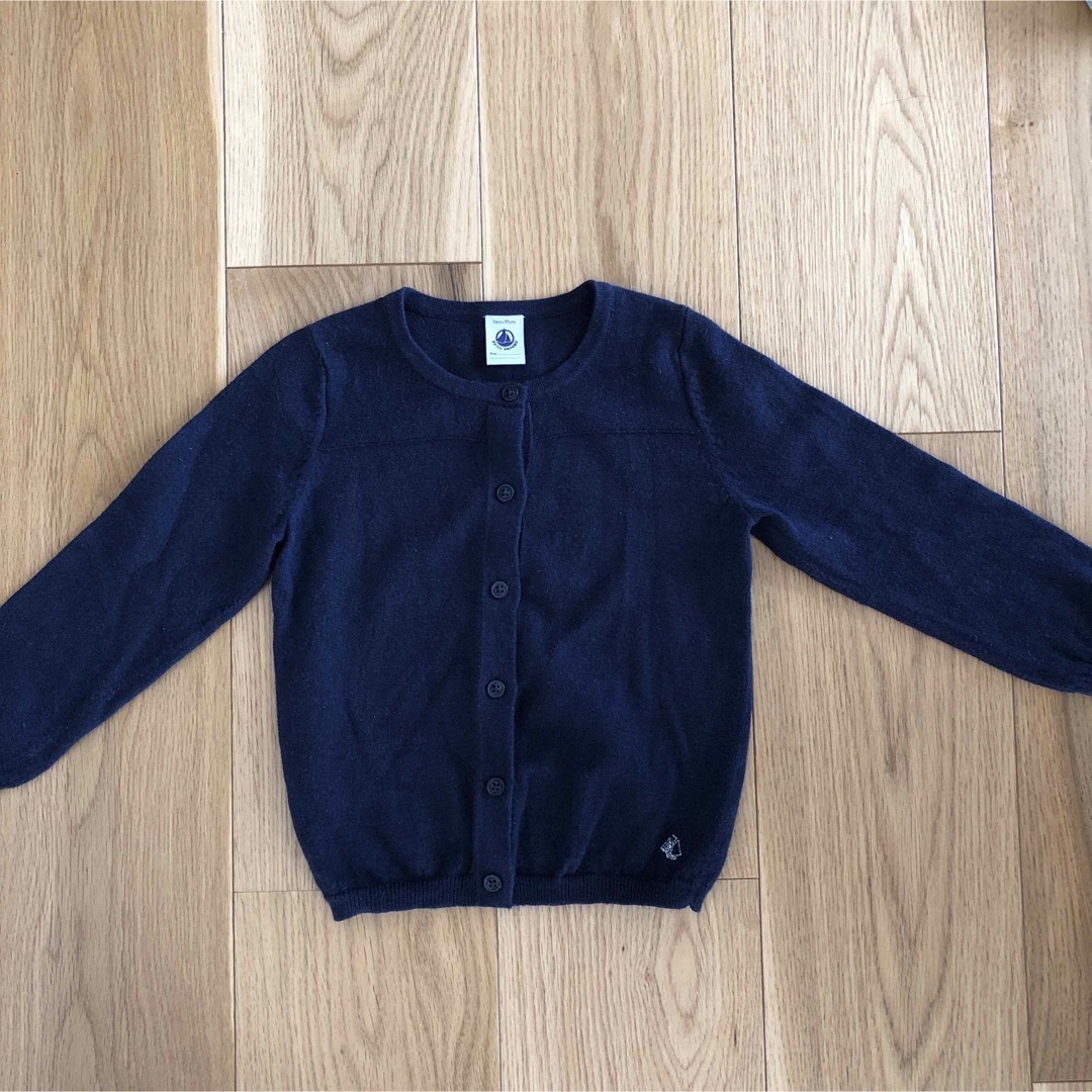 PETIT BATEAU(プチバトー)のプチバトー　カーディガン　ネイビー　95 キッズ/ベビー/マタニティのキッズ服女の子用(90cm~)(カーディガン)の商品写真