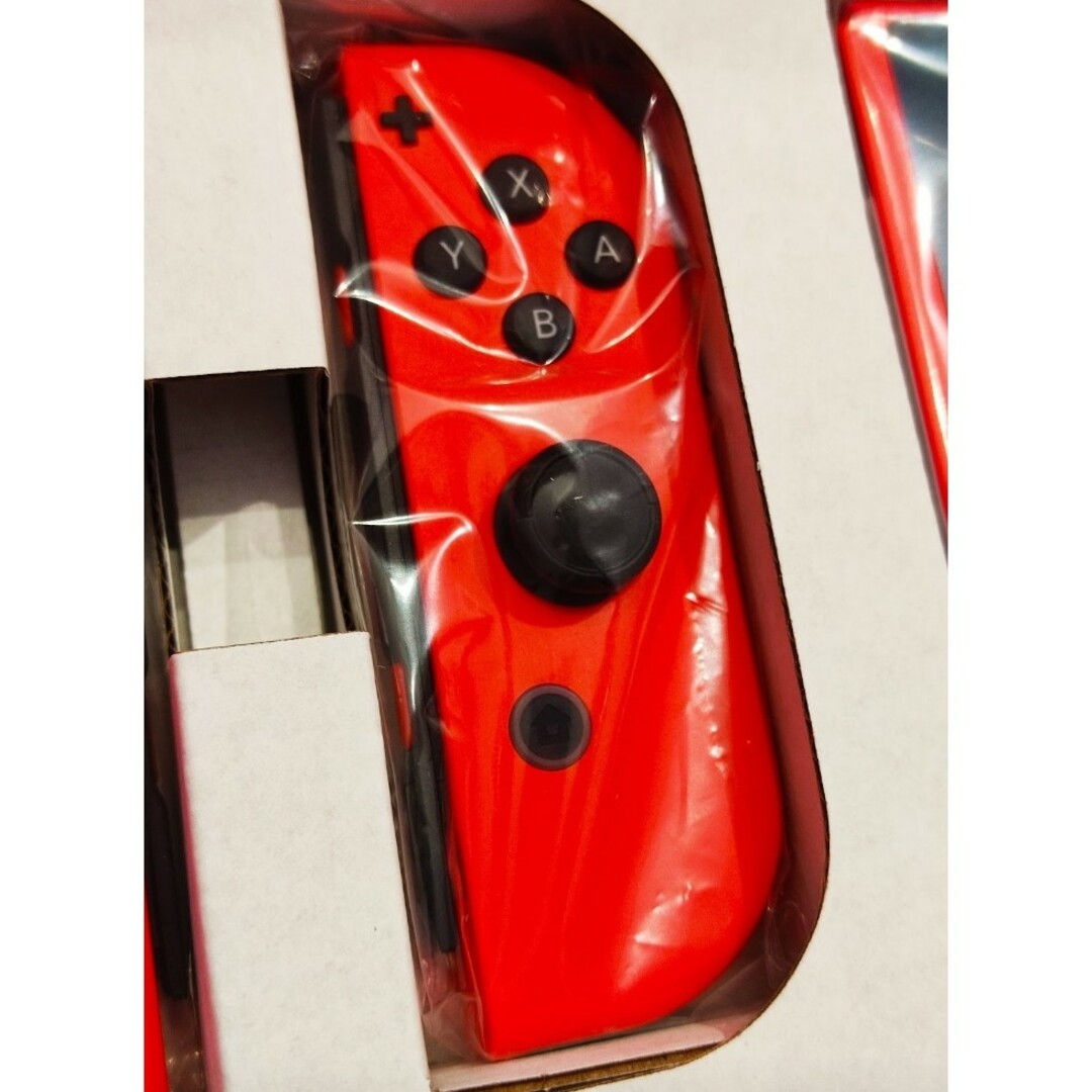 【ほぼ新品】Joy-Con　右　マリオレッド　ニンテンドースイッチ　ジョイコン