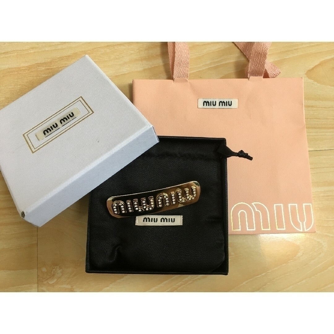 miumiu - miumiu ヘアクリップ【期間限定値下げの通販 by かのは's