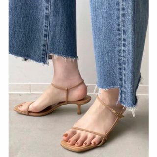 アパルトモンドゥーズィエムクラス(L'Appartement DEUXIEME CLASSE)の美品⭐︎ 別注【BRENTA】SquareToeStrap Sandal(サンダル)