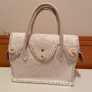 グレースコンチネンタル バッグ(ホワイト/白色系)の通販 300点以上