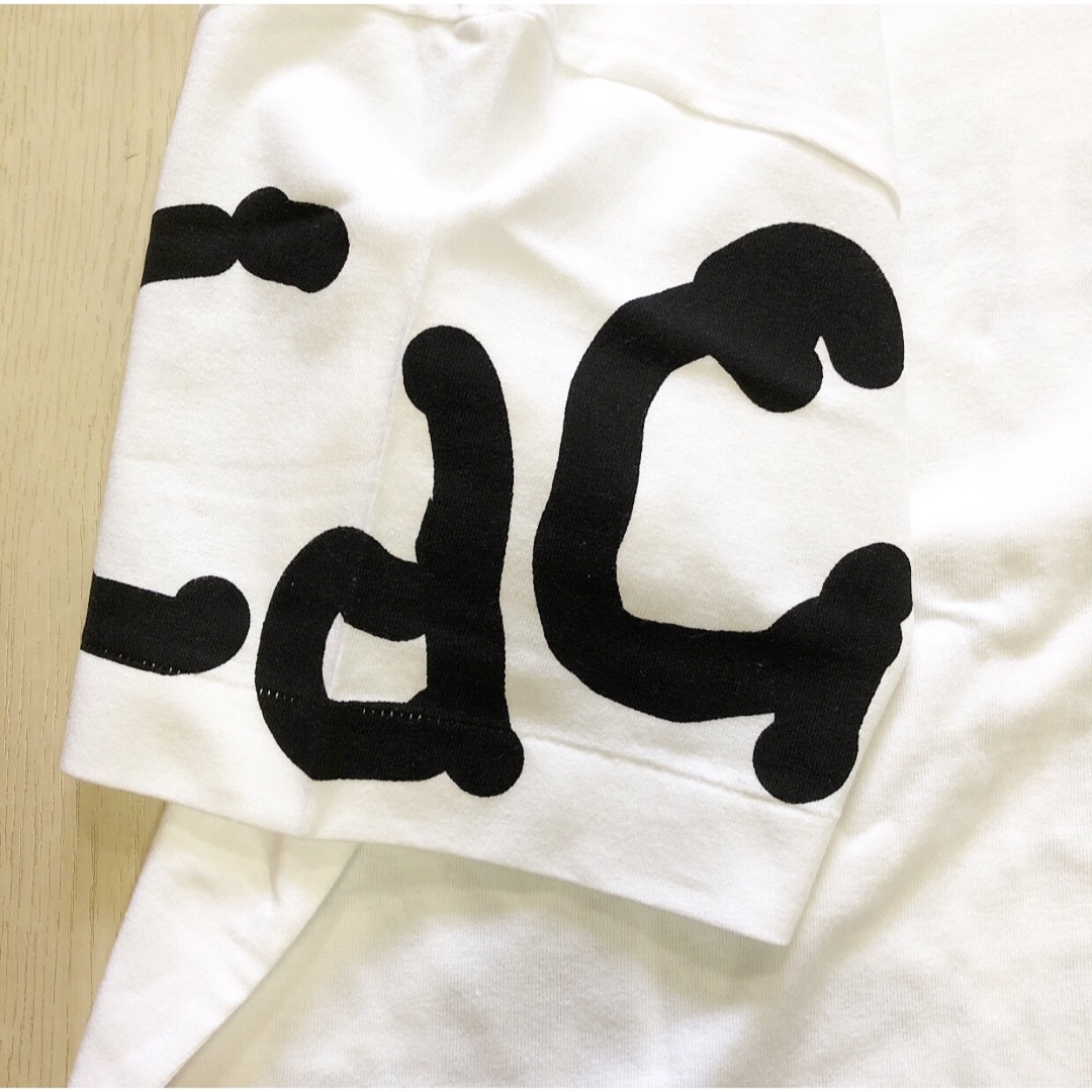 COMME des GARCONS(コムデギャルソン)のコムデギャルソン 青山本店限定 Tシャツ シュプリーム サカナクション メンズのトップス(Tシャツ/カットソー(半袖/袖なし))の商品写真