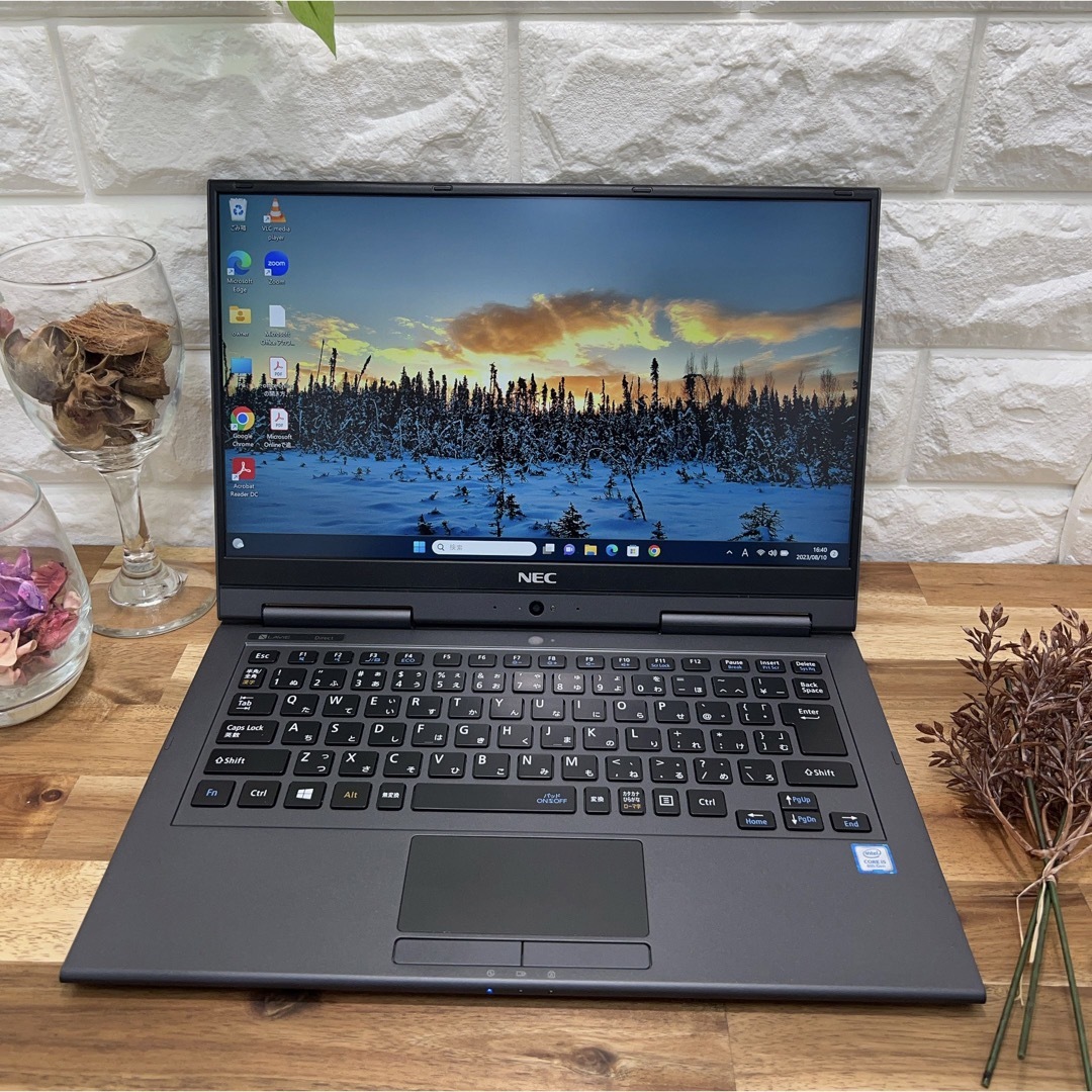 【美品】NEC LaVie✨Core i5✨Win10✨初期設定済