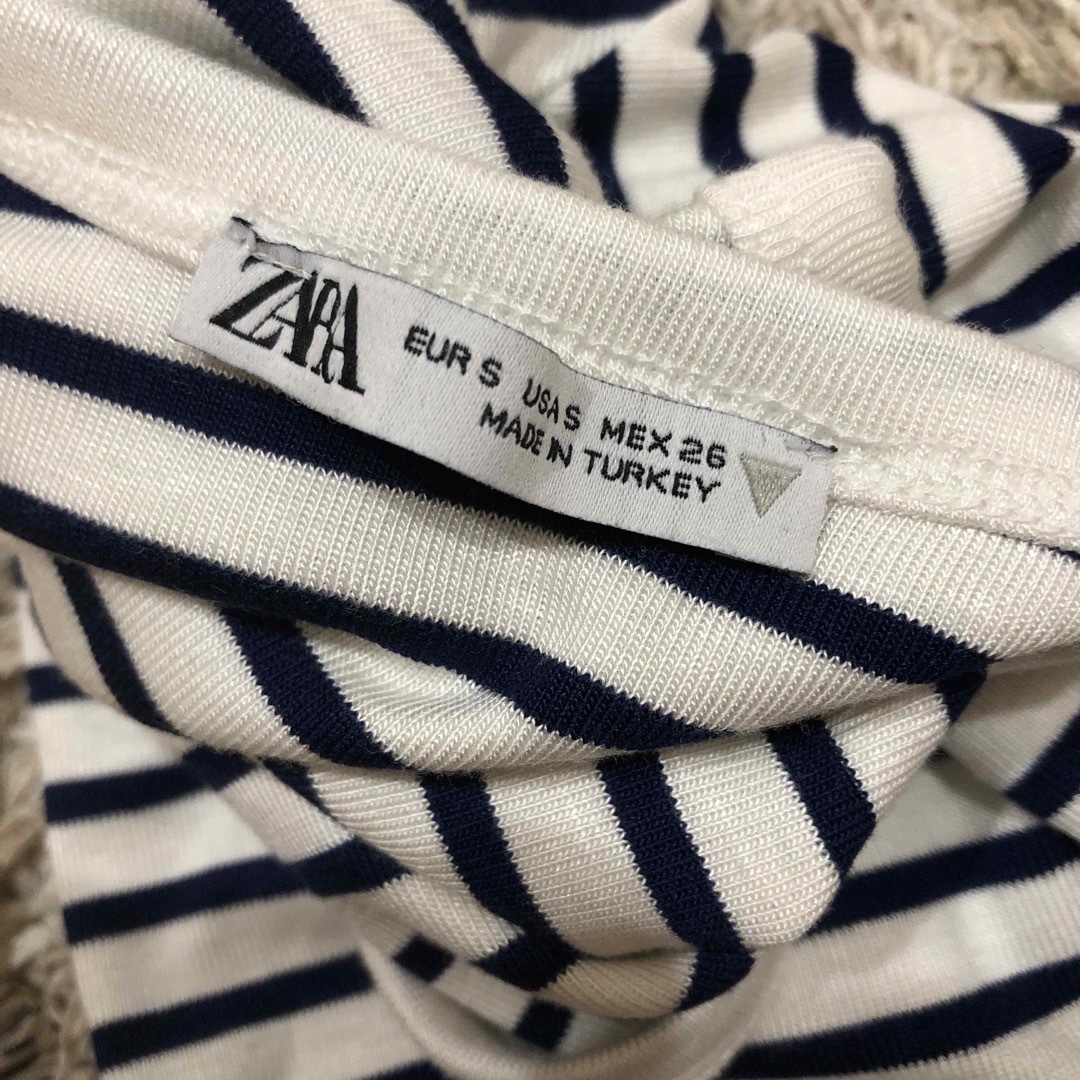 ZARA(ザラ)のZARA Tシャツ レディースのトップス(Tシャツ(半袖/袖なし))の商品写真