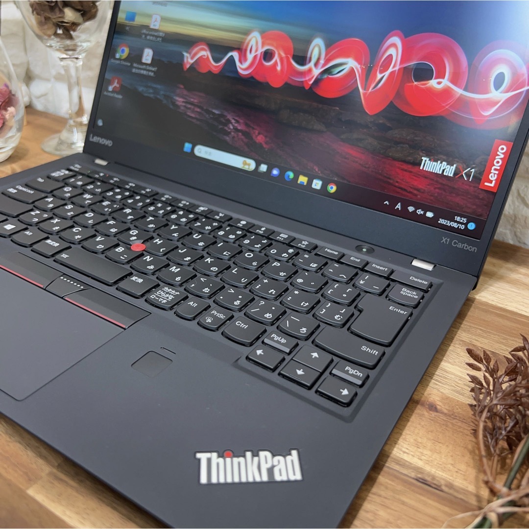 美品】Thinkpad X1 Carbon☘Core i7第7世代☘SSD搭載-