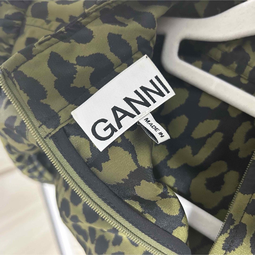 GANNI ヒョウ柄トップス レディースのトップス(カットソー(長袖/七分))の商品写真