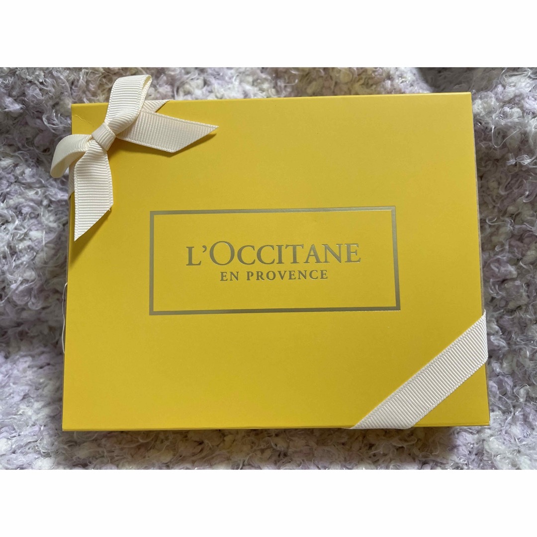 L'OCCITANE 【ギフト3点セット】 コスメ/美容のボディケア(ハンドクリーム)の商品写真