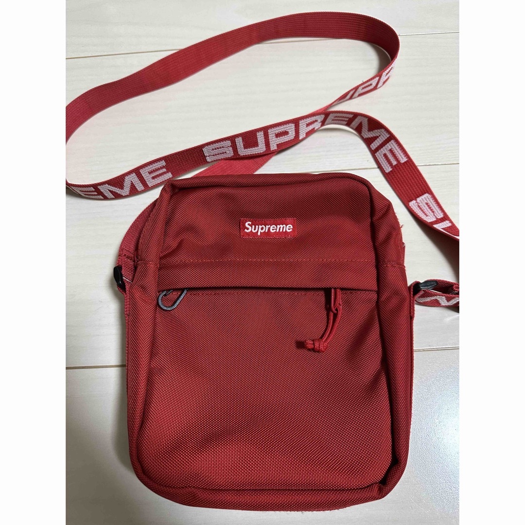 18ss supreme shoulder bag red