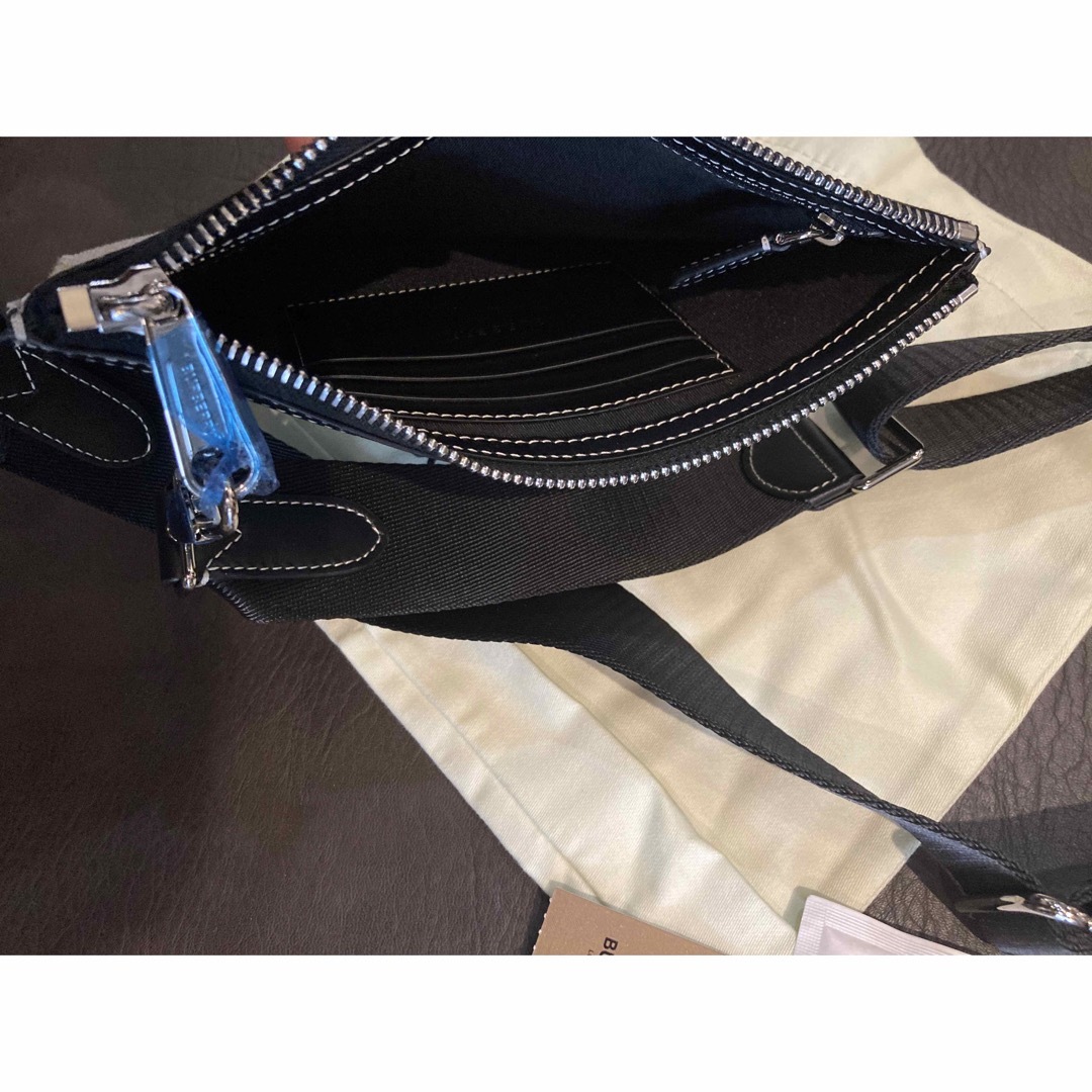 BURBERRY バーバリー 新品 ミニバッグ ポーチ ネックウォレット