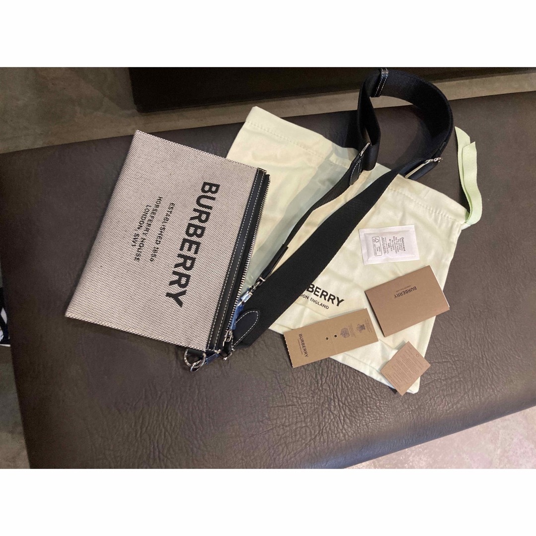 BURBERRY バーバリー 新品 ミニバッグ ポーチ ネックウォレット