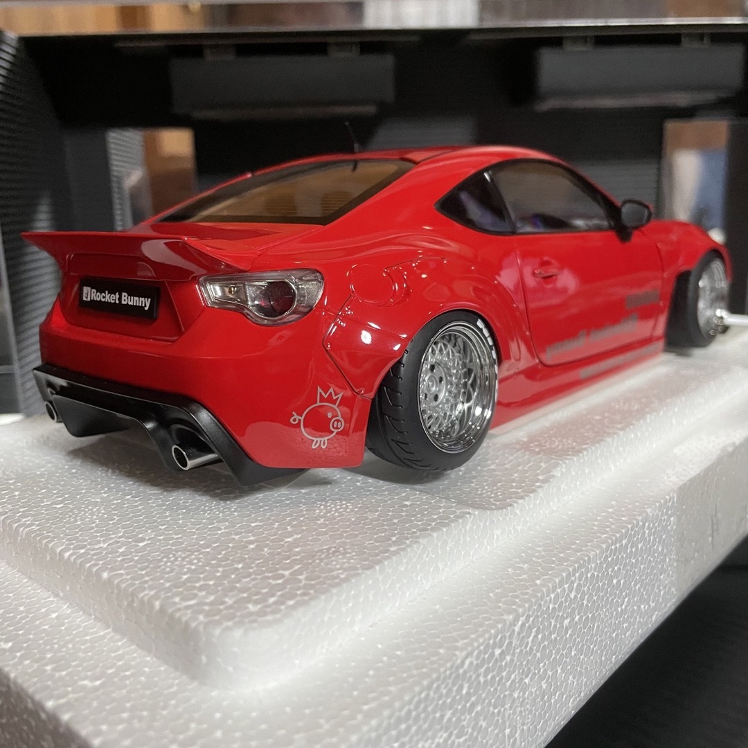 未展示品 オートアート 1/18 トヨタ 86 ロケットバニー シルバーホイール-