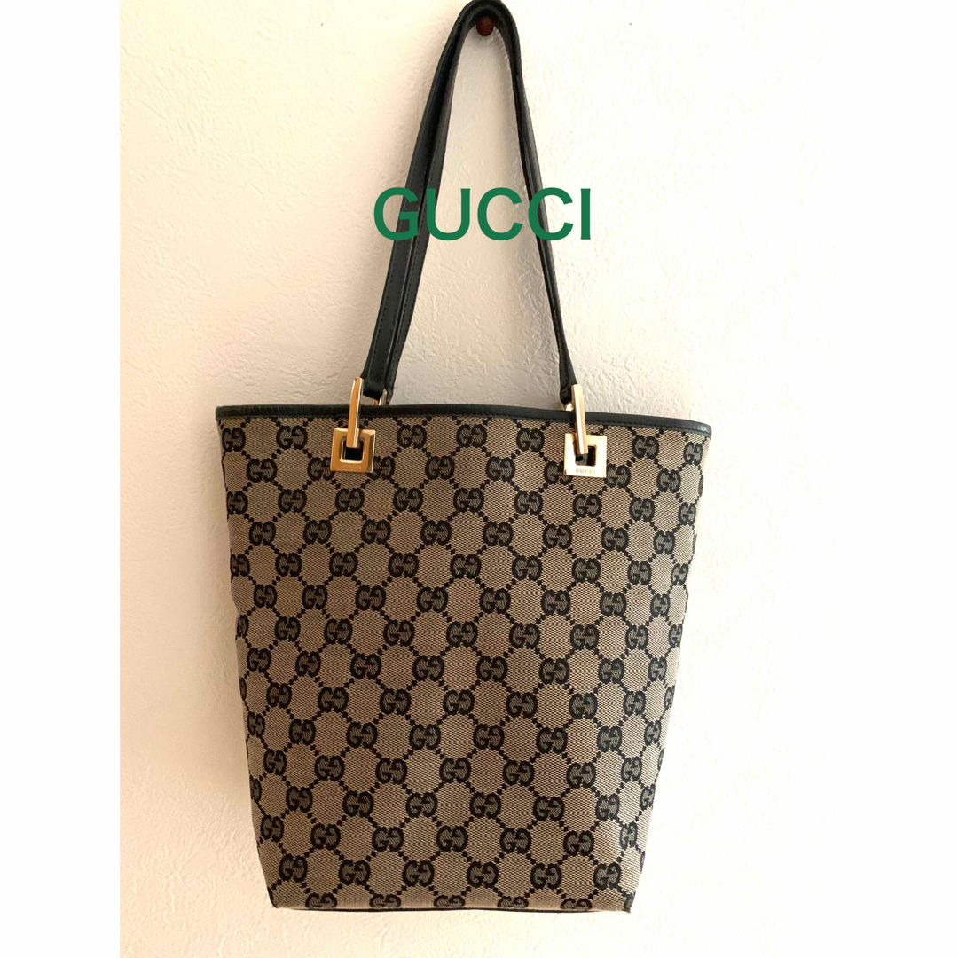 Gucci(グッチ)のGUCCI トートバッグ GGキャンバス GG総柄 ベージュ×黒 0021099 レディースのバッグ(ハンドバッグ)の商品写真