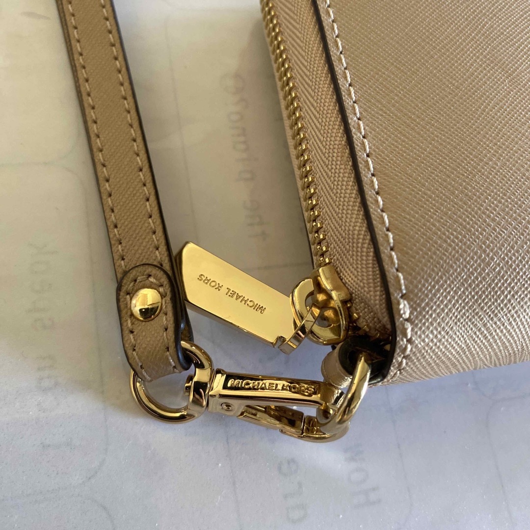 Michael Kors(マイケルコース)のMichael Kors ストラップ長財布 メンズのファッション小物(長財布)の商品写真