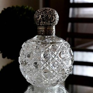 英国イギリス 1890年バーミンガム製 スターリングシルバー&カット硝子 香水瓶