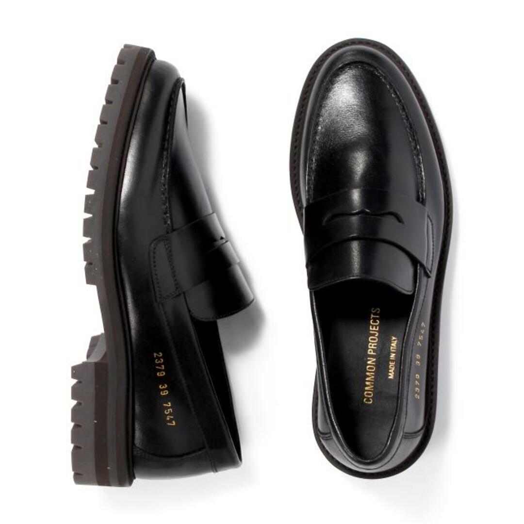 並行輸入品【新品未使用】 COMMON PROJECTS コモンプロジェクト ローファー 革靴 レザーシューズ LOAFER WITH LUG SOLE 2379 【39（約24.0cm）/BLACK】