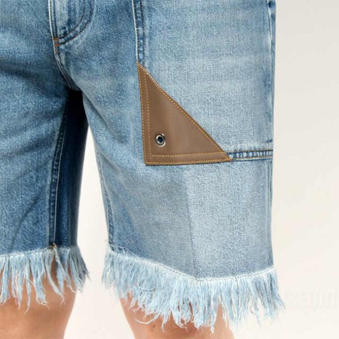 FENDI(フェンディ)の【新品未使用】 FENDI フェンディ Bermudas バミューダパンツ デニム ハーフパンツ Denim shorts FLP307AN4W 【サイズ30/DARK BLUE】 メンズのパンツ(ワークパンツ/カーゴパンツ)の商品写真