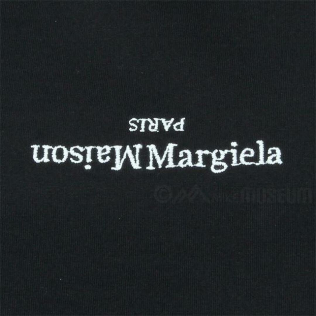 【新品未使用】 Maison Margiela メゾンマルジェラ ディストーテッド ロゴ Tシャツ REVERSED L S30GC0701S22816 【サイズ46/BLACK/WHITE EMBROIDERY】