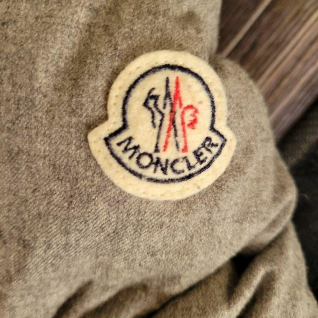 MONCLER - モンクレール グレー ニット ダウンジャケット コート