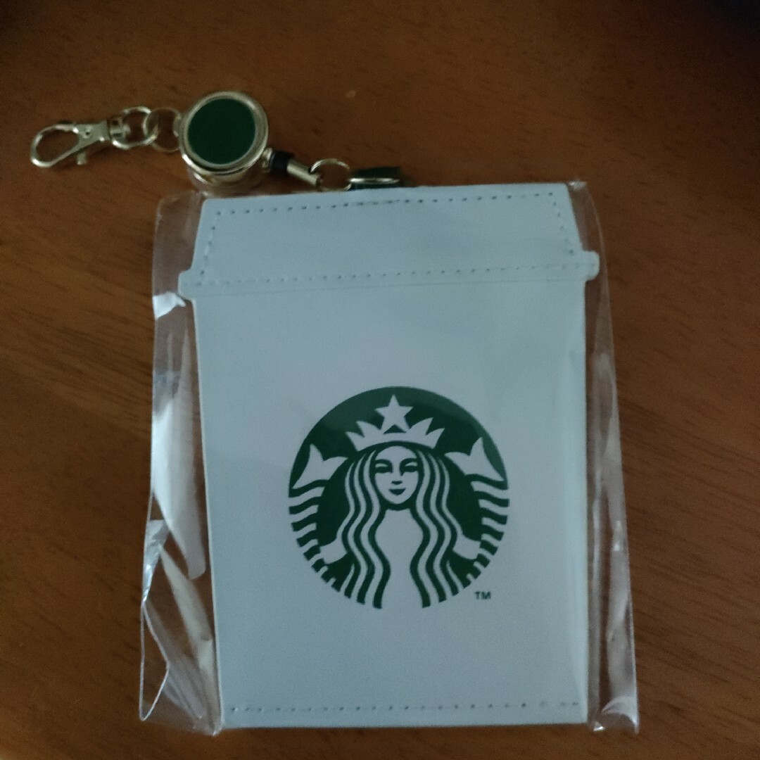 Starbucks Coffee(スターバックスコーヒー)のスターバックス　パスケース レディースのファッション小物(パスケース/IDカードホルダー)の商品写真