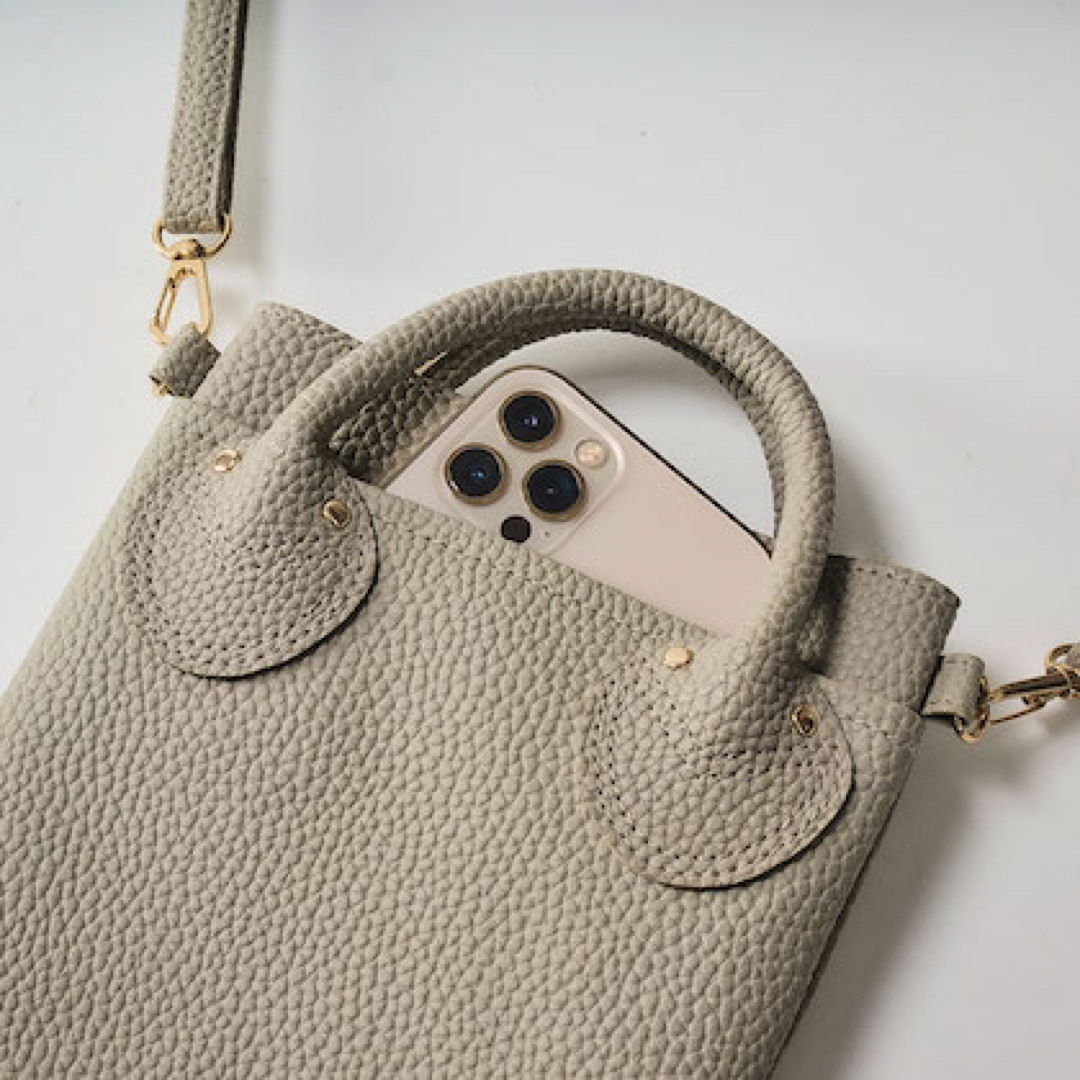 YOUNG&OLSEN(ヤングアンドオルセン)のYOUNG & OLSEN ヤングアンドオルセン スマホショルダーBAG レディースのバッグ(ショルダーバッグ)の商品写真