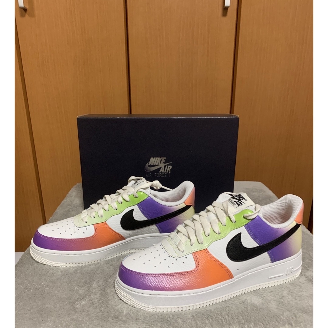 NIKE(ナイキ)のNIKEエアーフォース1 Low "マルチグラディエント" 23.5cm レディースの靴/シューズ(スニーカー)の商品写真