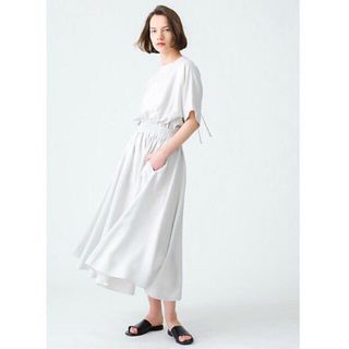 ebure - ☘️美品◇ebure◇シルク混 ウエストギャザーワンピース