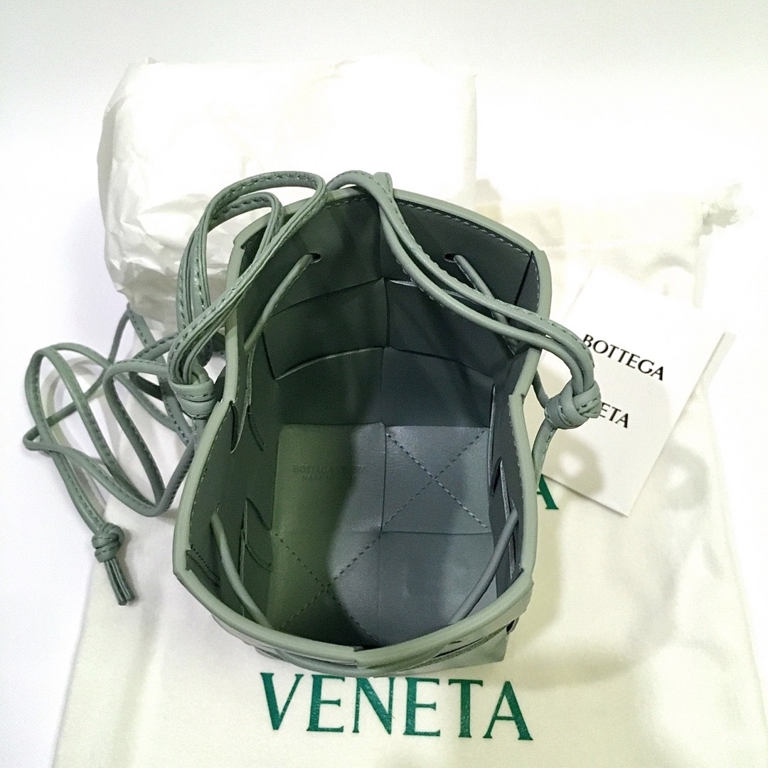 新品正規品 BOTTEGA VENETA カセットミニ ショルダーバッグ