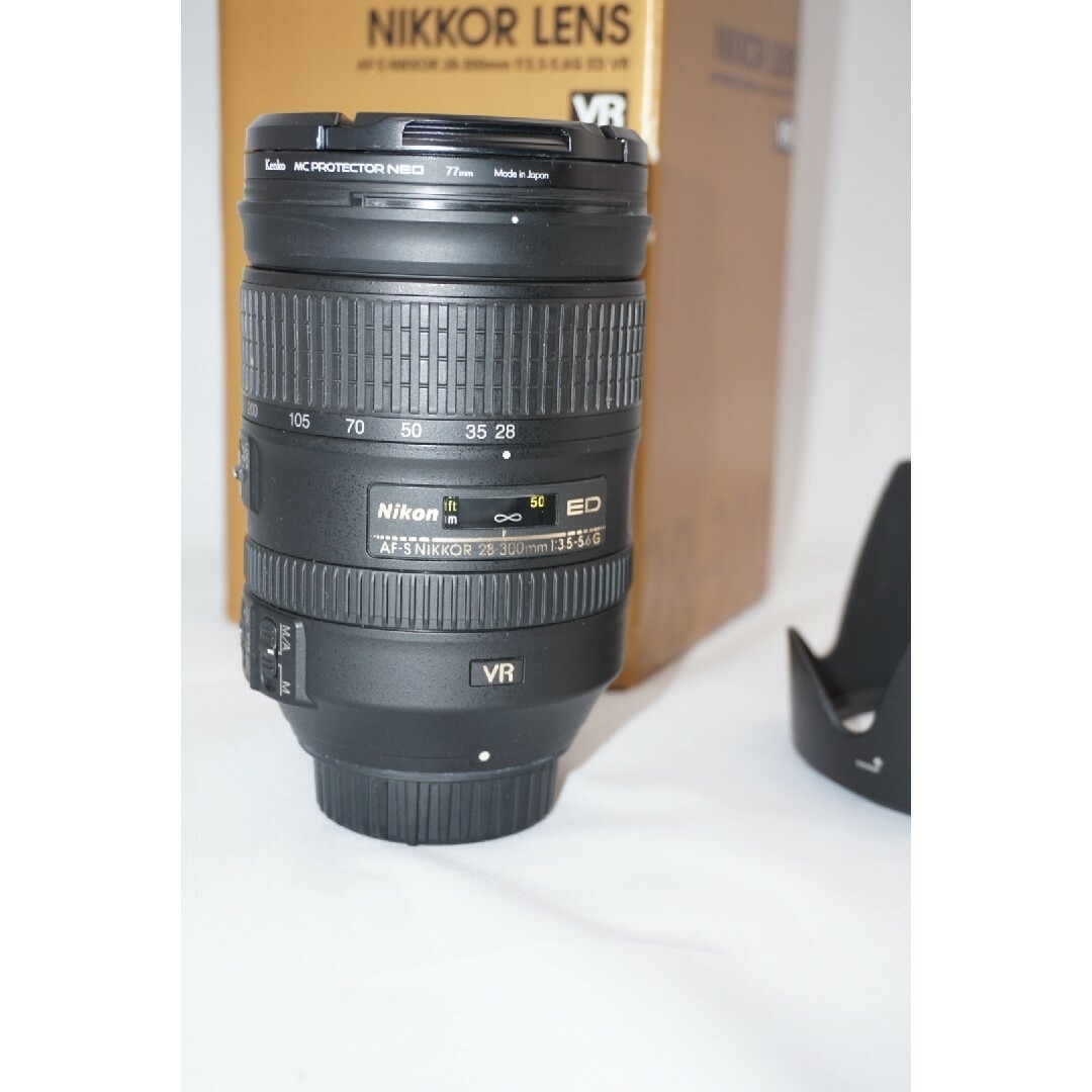 Nikon  FXフォーマットNIKKOR レンズ AF-S 28-300F3.