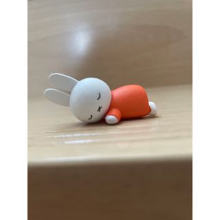 ミッフィー(miffy)のミッフィー　おやすみ　すやすやフレンド　フィギュア　ガチャガチャ(キャラクターグッズ)