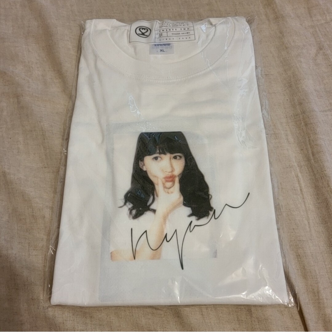 小嶋陽菜　こじはる　22market  Tシャツ　Her lip to