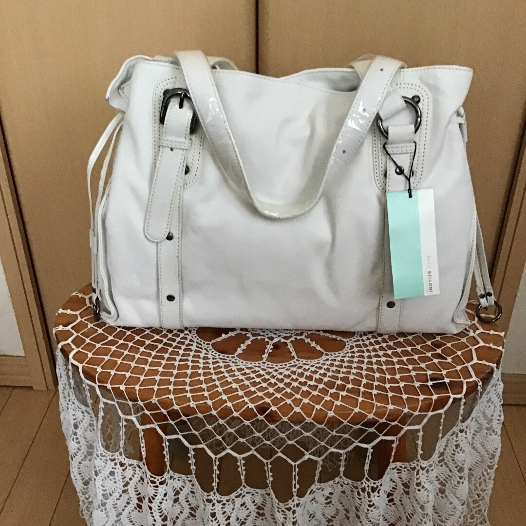 (お値下げ) 新品未使用BASIC BELLONI 牛革バッグ